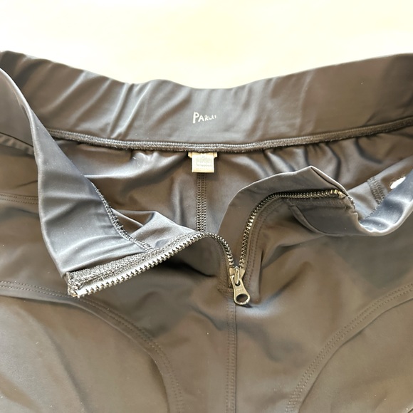 Adidas by Stella McCartney Zip Front Bikini Bottom. Size: Medium - Picture 6 of 7